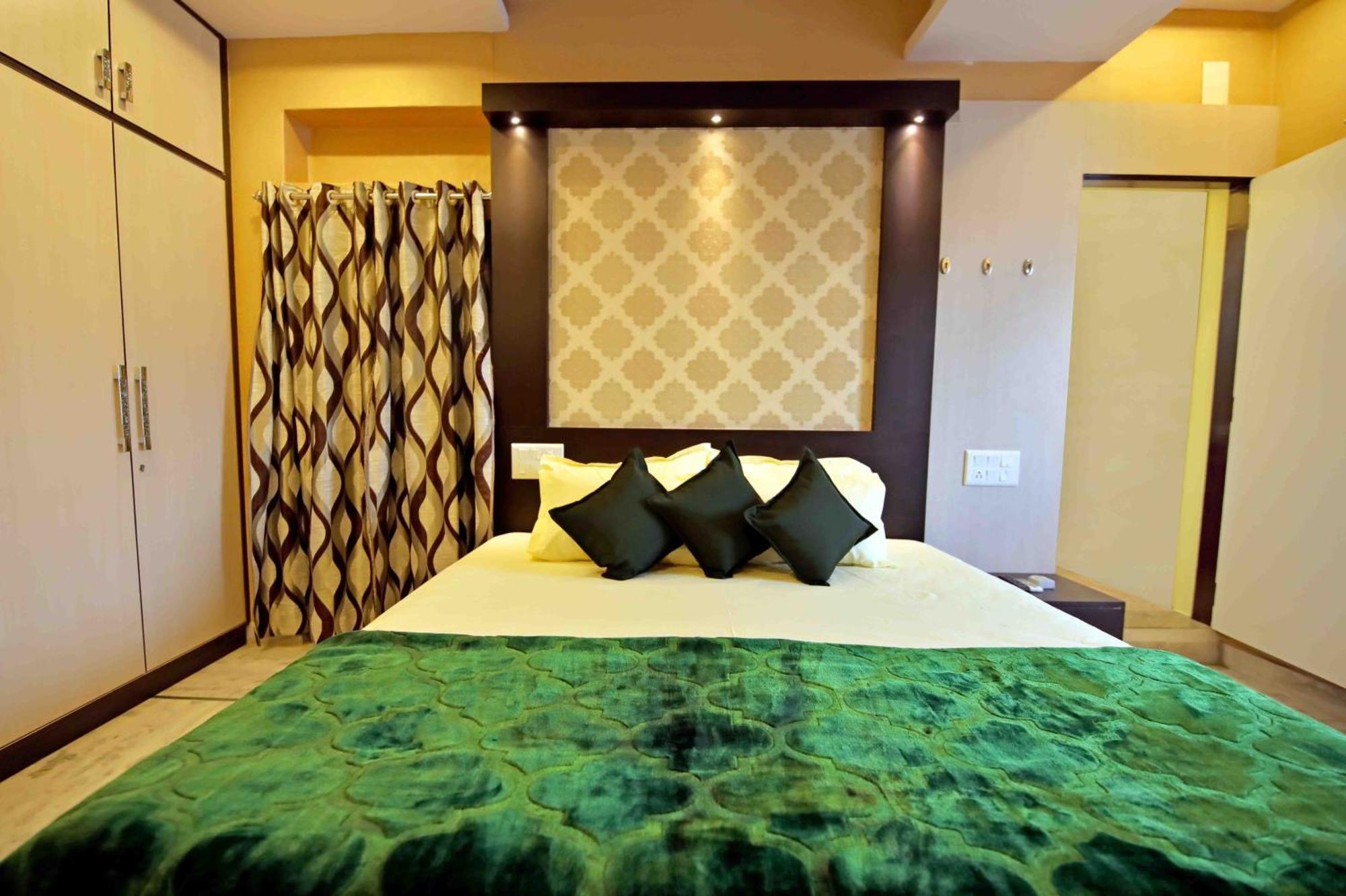 Oolala - Your Lake House In The Center Of Udaipur Room photo