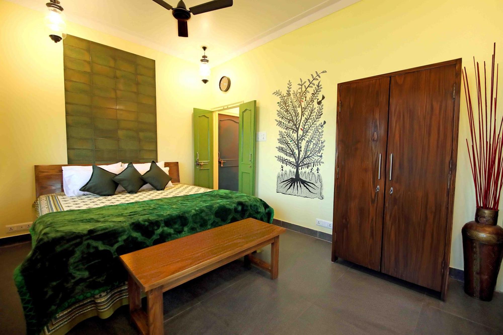 Oolala - Your Lake House In The Center Of Udaipur Room photo