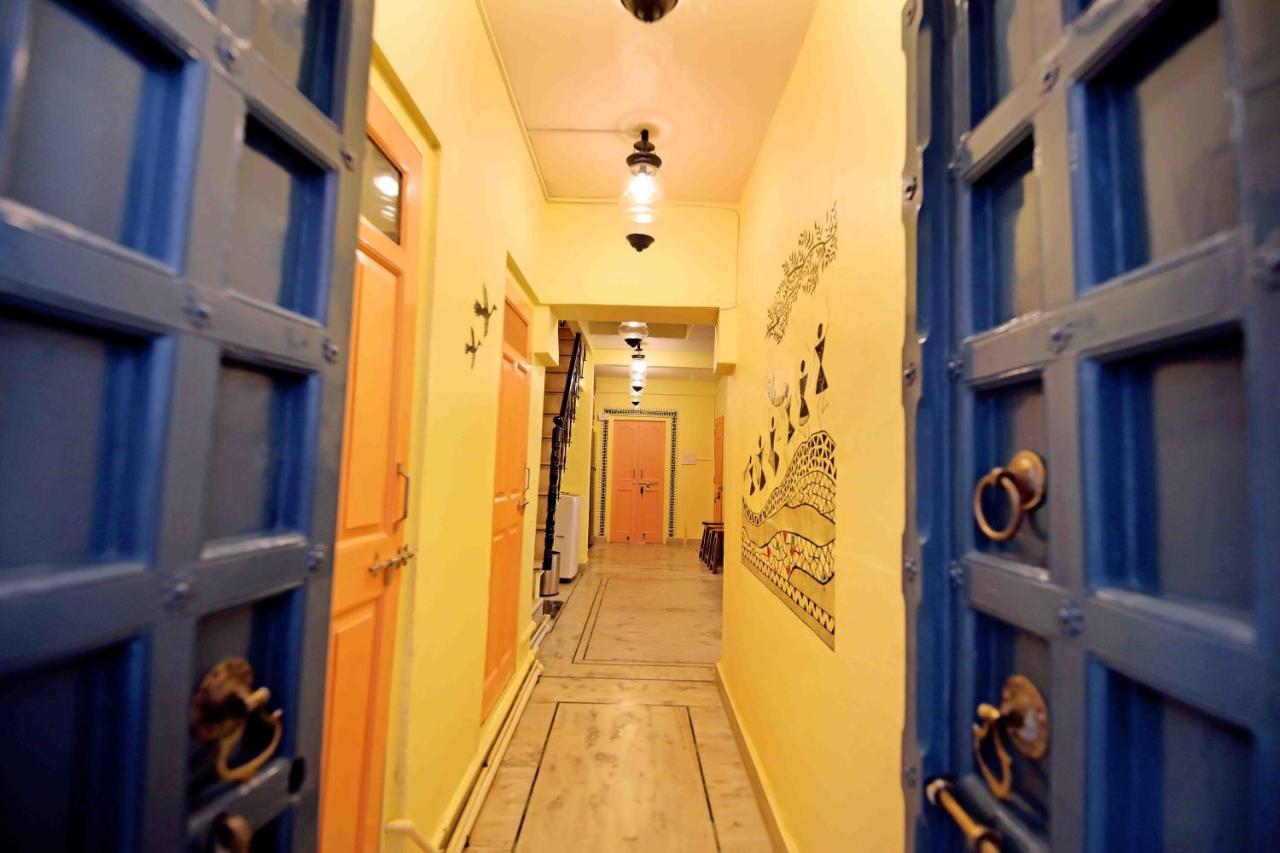Oolala - Your Lake House In The Center Of Udaipur Room photo